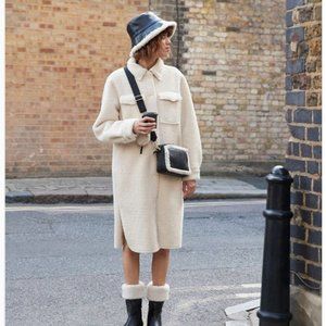 Primark Cream Shacket Teddy